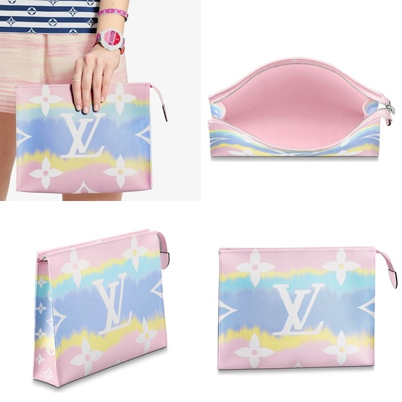 Louis Vuitton Handbags - AUTHENTIC 💖🤍💙💛 NEW Louis Vuitton bag